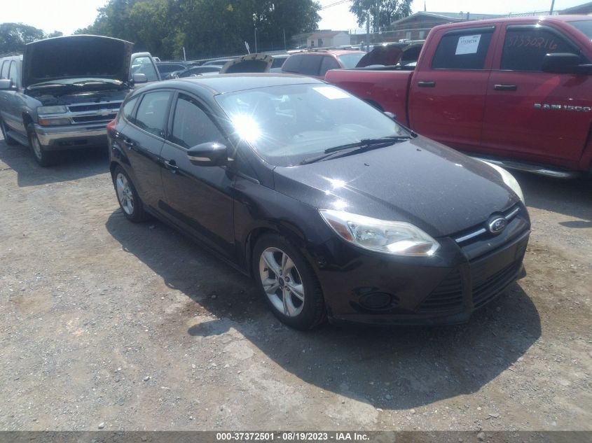 2014 FORD FOCUS SE - 1FADP3K22EL166917