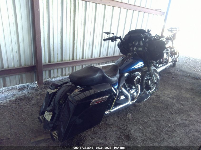 2010 HARLEY-DAVIDSON FLHTK - 1HD1KEM17AB642167