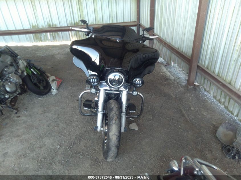 2010 HARLEY-DAVIDSON FLHTK - 1HD1KEM17AB642167