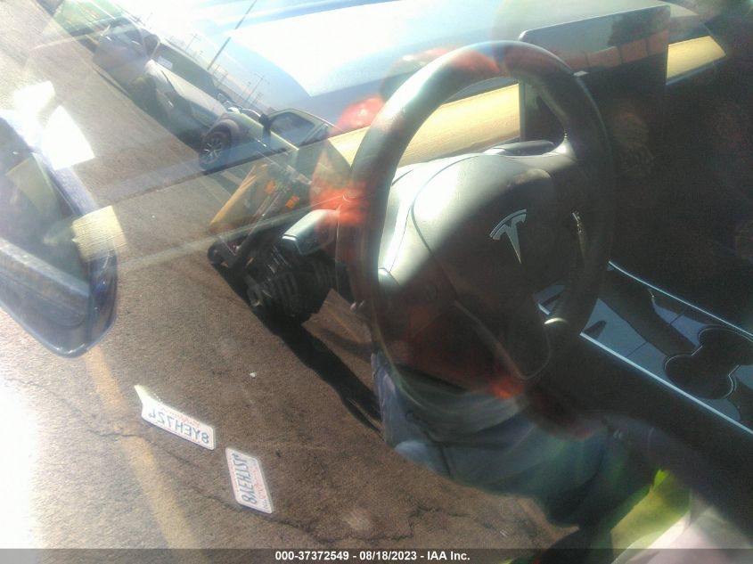 2018 TESLA MODEL 3 - 5YJ3E1EB5JF083927