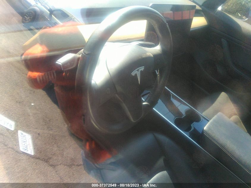 2018 TESLA MODEL 3 - 5YJ3E1EB5JF083927