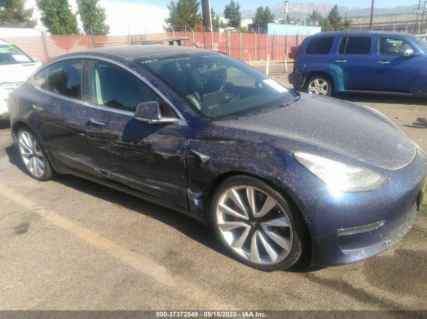 2018 TESLA MODEL 3 - 5YJ3E1EB5JF083927