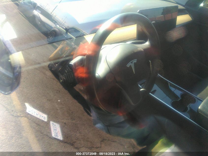 2018 TESLA MODEL 3 - 5YJ3E1EB5JF083927