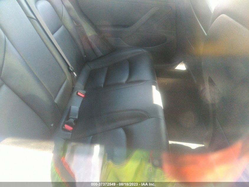 2018 TESLA MODEL 3 - 5YJ3E1EB5JF083927
