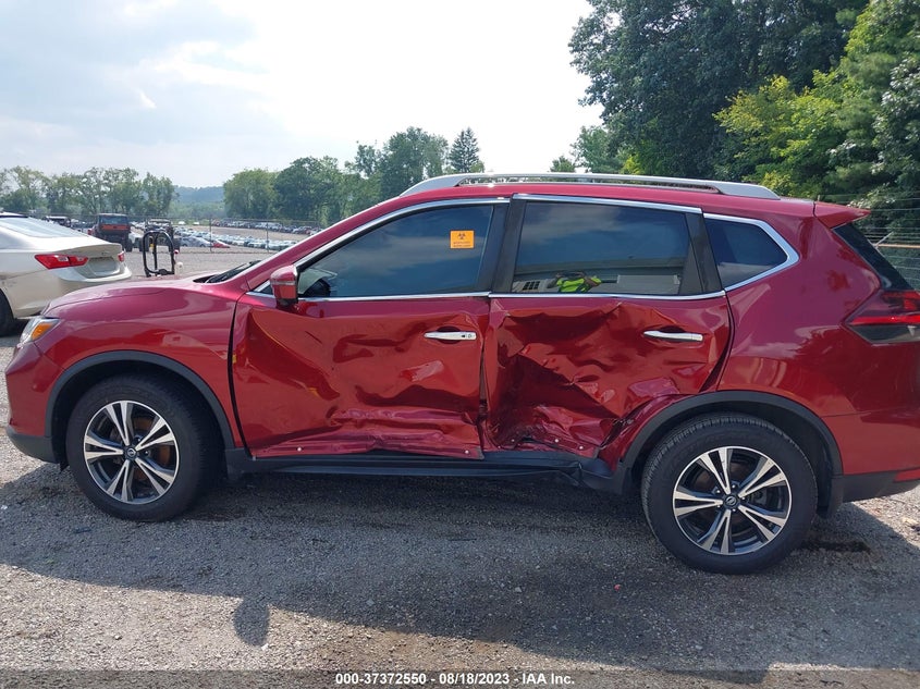 VIN 5N1AT2MV1KC716223 2019 NISSAN ROGUE SV