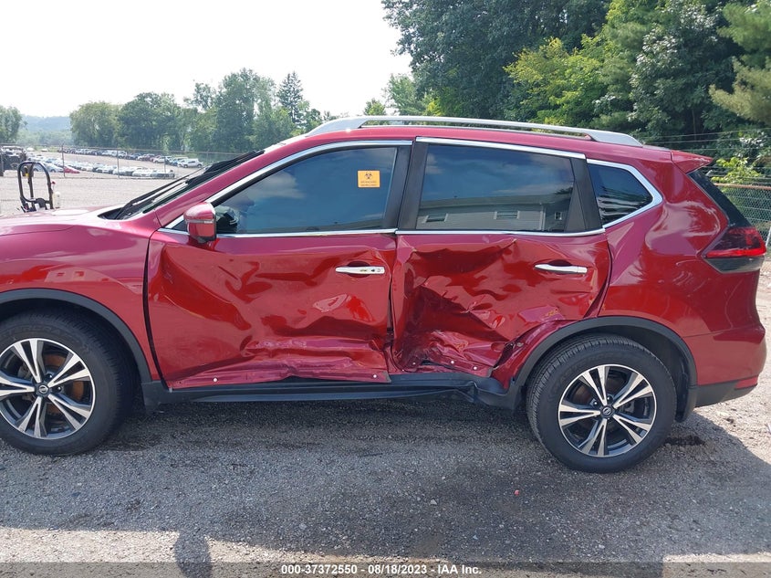 VIN 5N1AT2MV1KC716223 2019 NISSAN ROGUE SV
