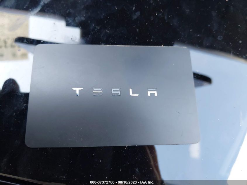 2020 TESLA MODEL Y LONG RANGE/PERFORMANCE - 5YJYGDEFXLF023908