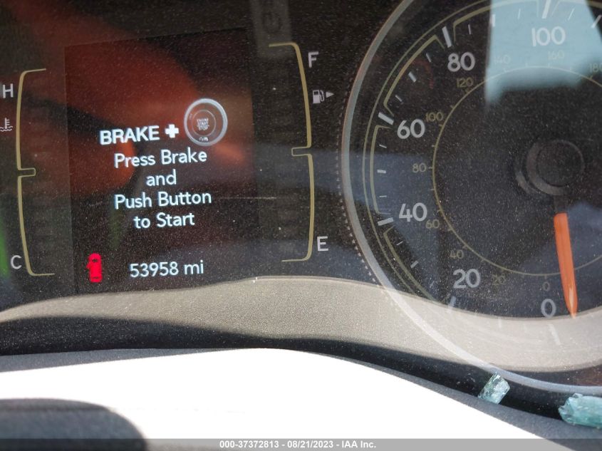 2019 JEEP CHEROKEE LATITUDE PLUS - 1C4PJLLB0KD457901