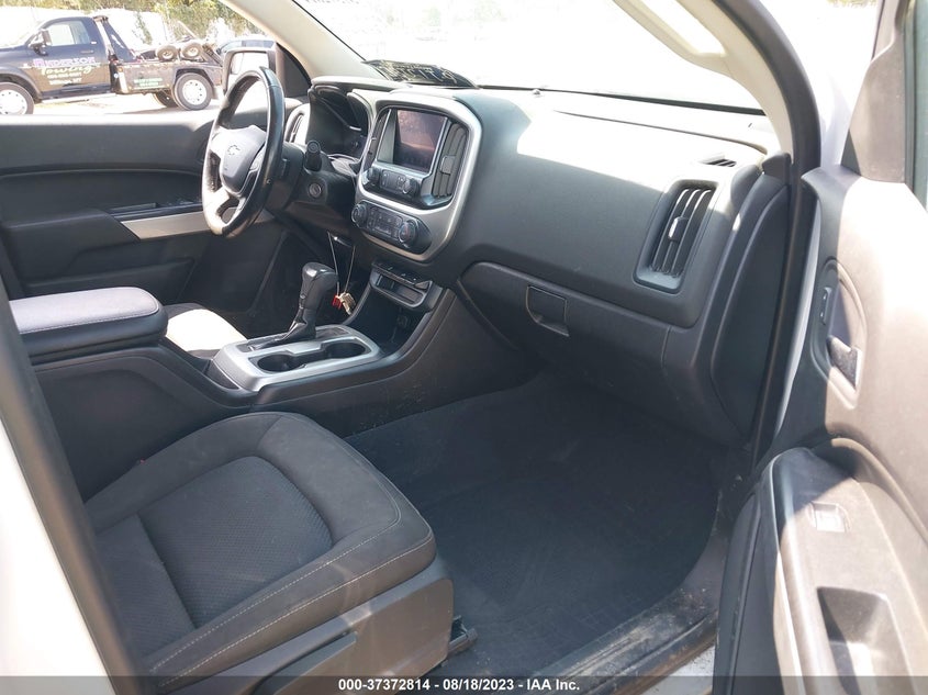 VIN 1GCGTCEN5K1116481 2019 CHEVROLET COLORADO 4WD LT