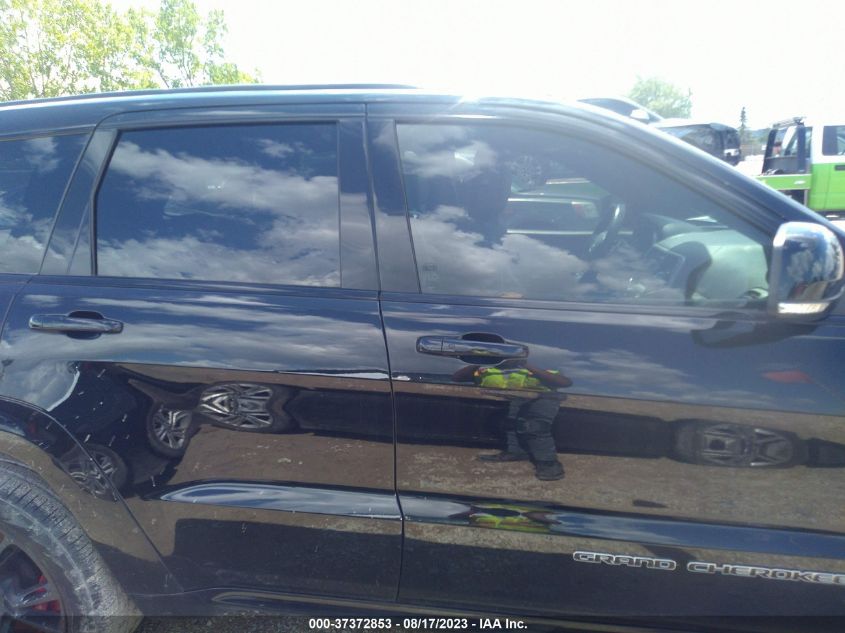 2017 JEEP GRAND CHEROKEE SRT - 1C4RJFDJSHC919643