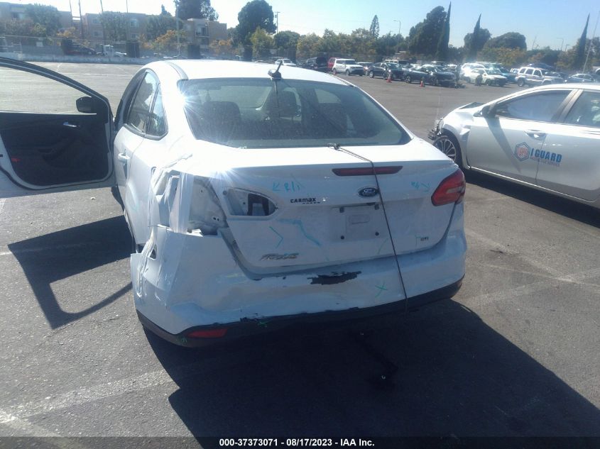 2018 FORD FOCUS SE - 1FADP3F20JL313059