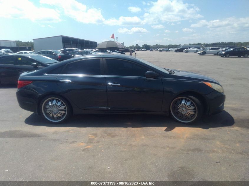 2013 HYUNDAI SONATA SE - 5NPEC4AB8DH760867