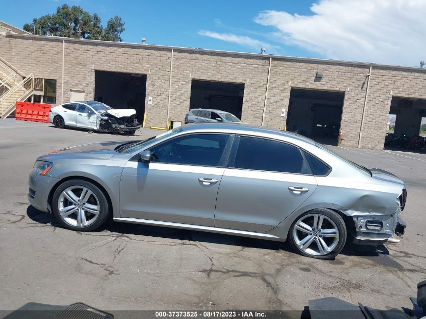 2013 VOLKSWAGEN PASSAT S - 1VWAP7A36DC042434