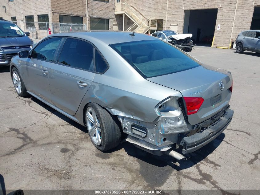 2013 VOLKSWAGEN PASSAT S - 1VWAP7A36DC042434