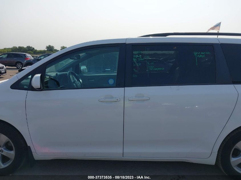 2017 TOYOTA SIENNA LE - 5TDKZ3DC1HS771418
