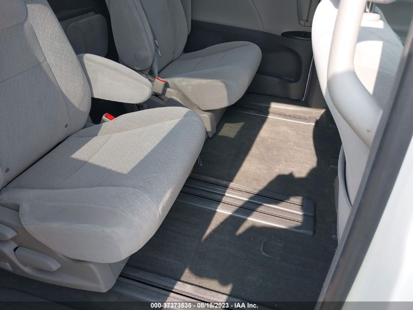2017 TOYOTA SIENNA LE - 5TDKZ3DC1HS771418