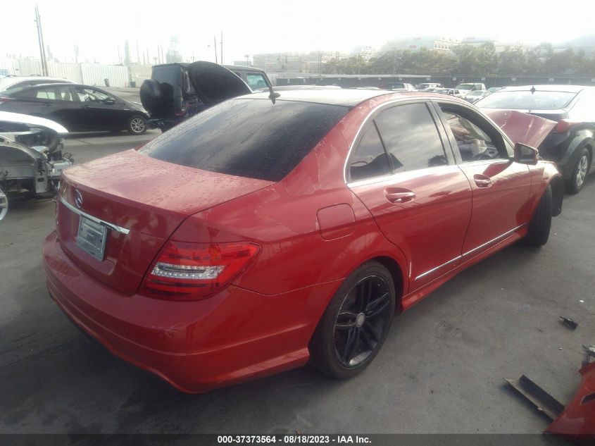 2014 MERCEDES-BENZ C 250 SPORT/LUXURY WDDGF4HB0EG252779