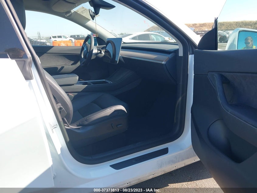 VIN 7SAYGDEF8NF490573 2022 TESLA MODEL Y PERFORMANCE
