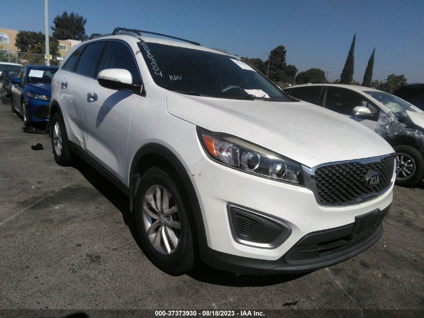 2016 KIA SORENTO LX - 5XYPG4A3XGG136392