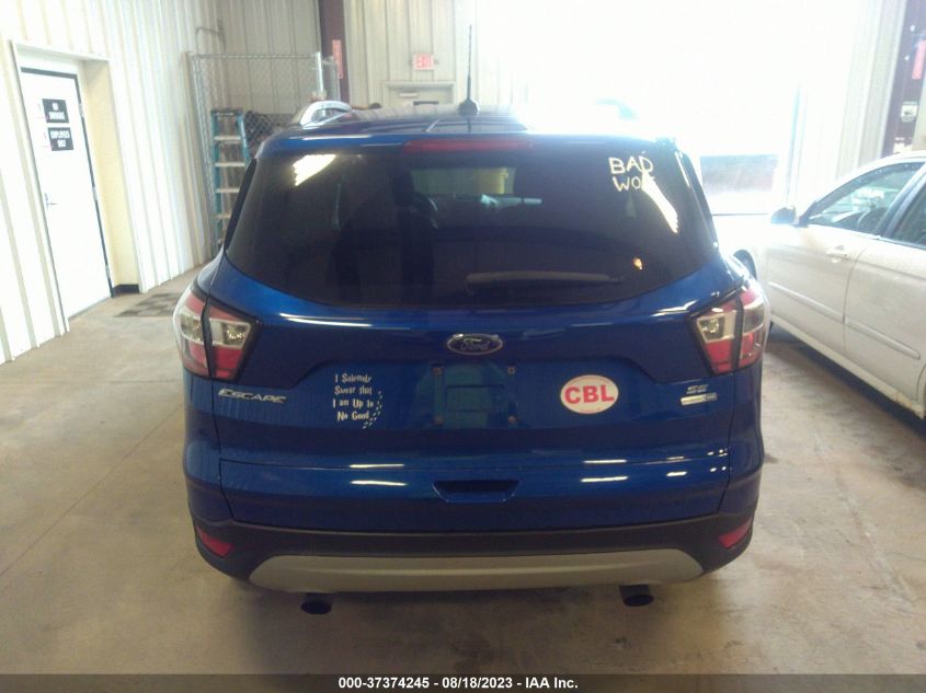 2017 FORD ESCAPE SE - 1FMCU9GD5HUC45830