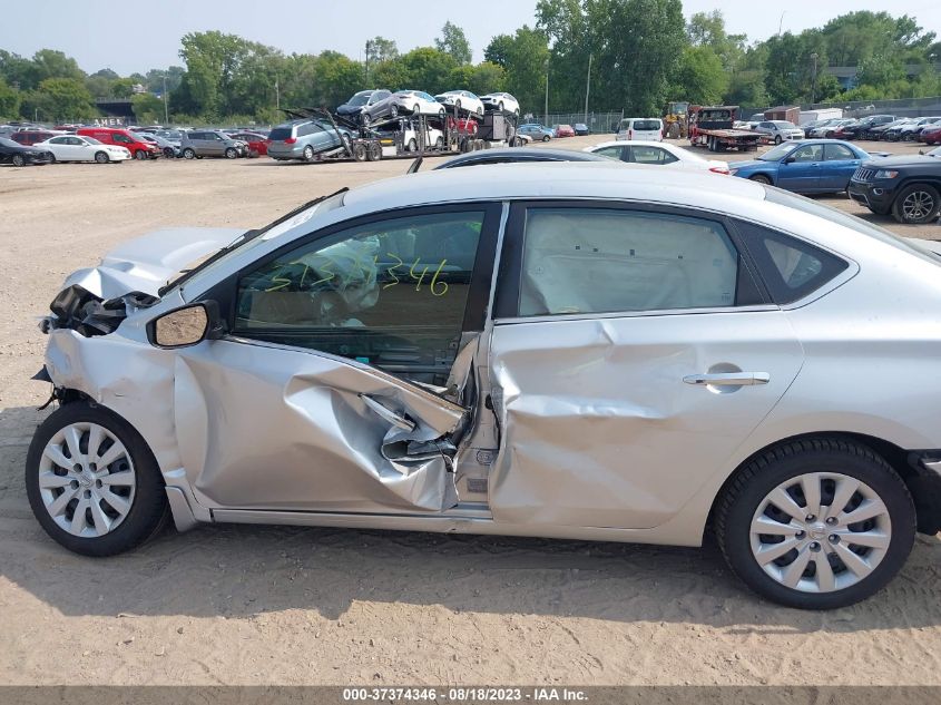 3N1AB7AP8KY270396 Nissan Sentra S 14