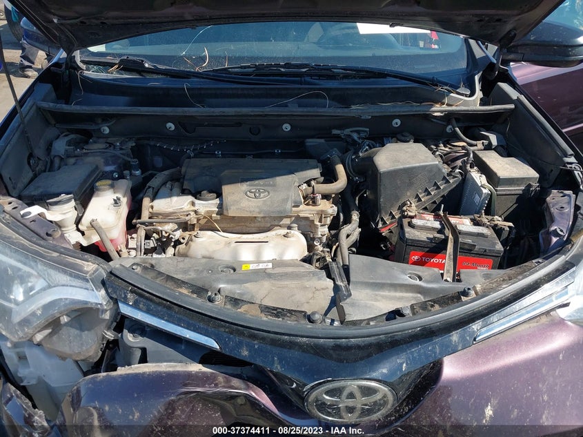 VIN 2T3ZFREV2JW518784 2018 TOYOTA RAV4 LE