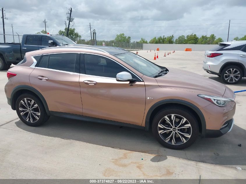 2017 INFINITI QX30 PREMIUM SJKCH5CR3HA024115