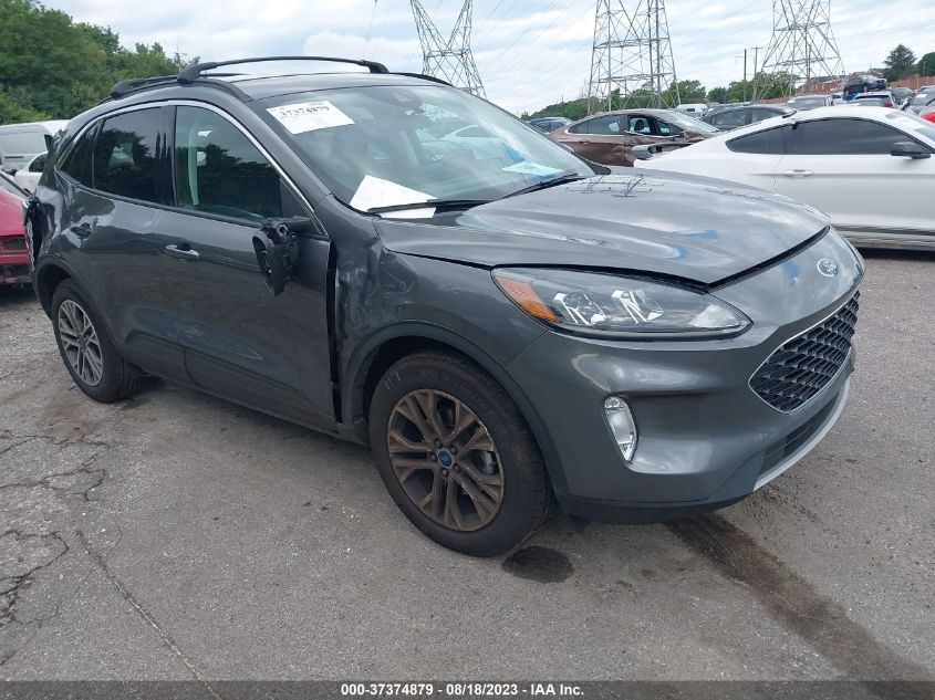 1FMCU9H67NUB83973 2022 FORD ESCAPE - Image 1
