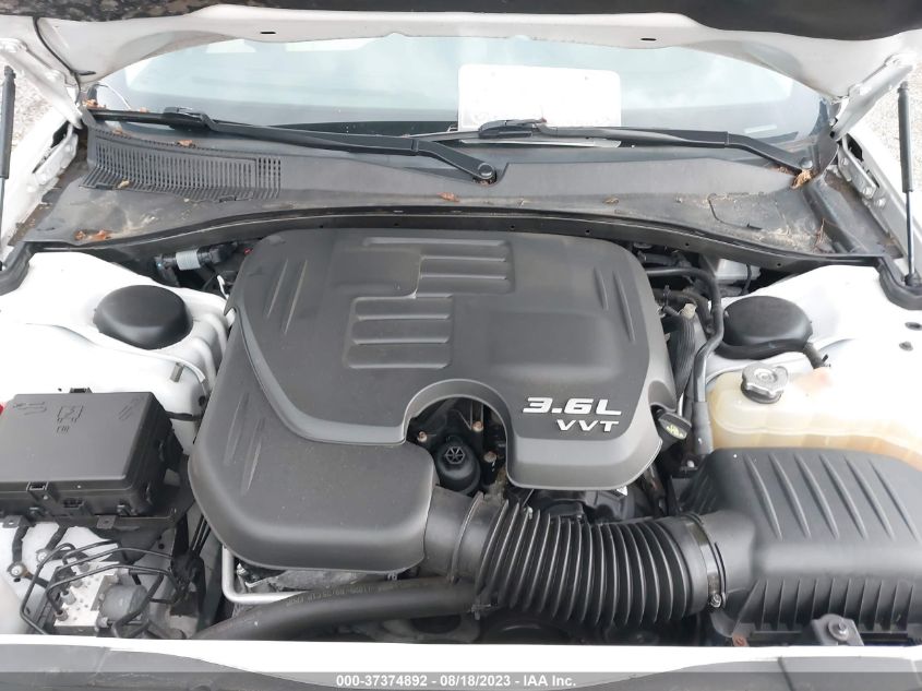 2016 CHRYSLER 300 LIMITED - 2C3CCARGXGH224820