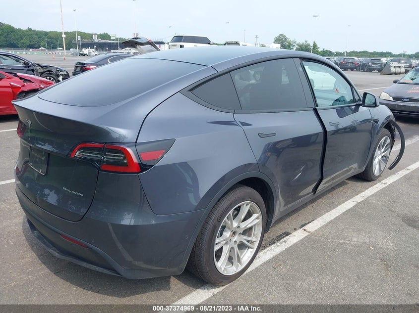 VIN 7SAYGAEE9NF339313 2022 TESLA MODEL Y LONG RANGE