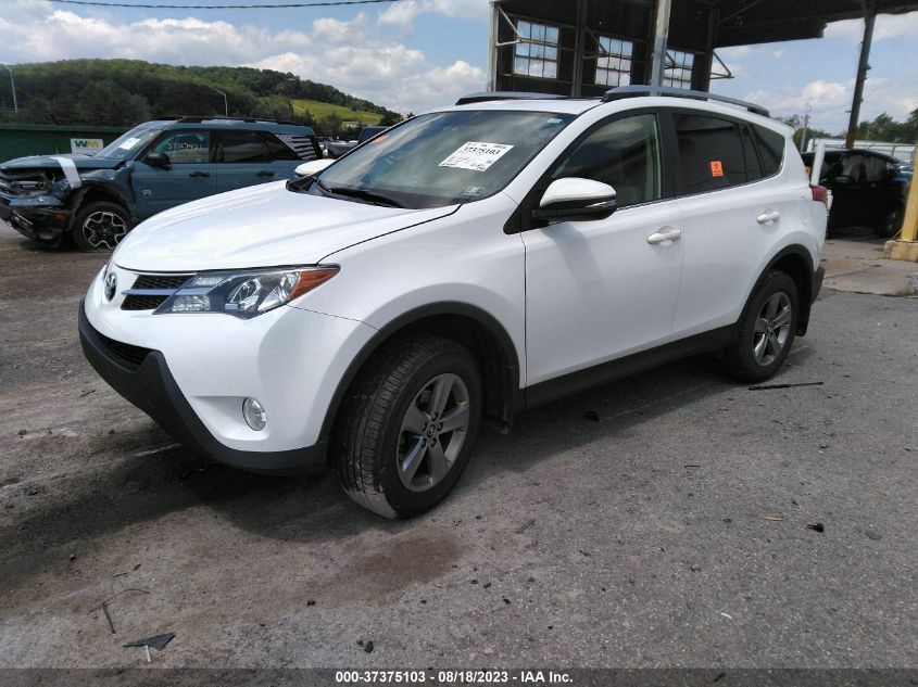 2015 TOYOTA RAV4 XLE - JTMRFREV3FD173124