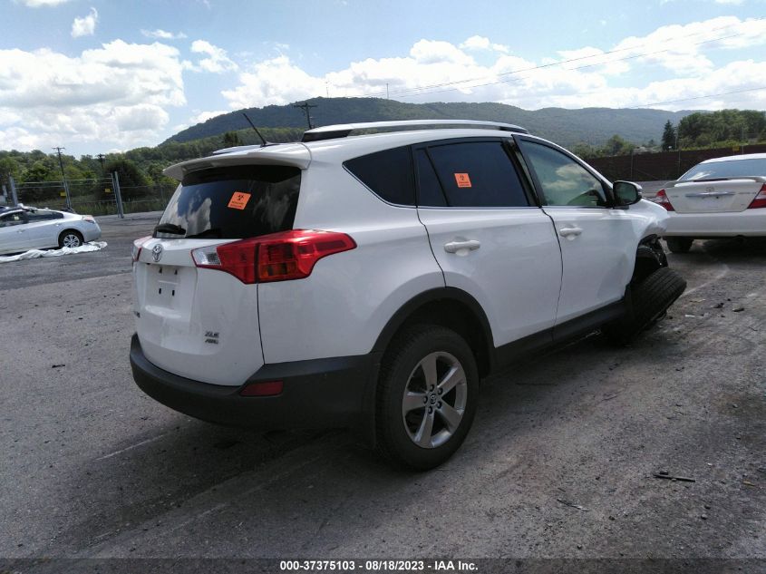 2015 TOYOTA RAV4 XLE - JTMRFREV3FD173124