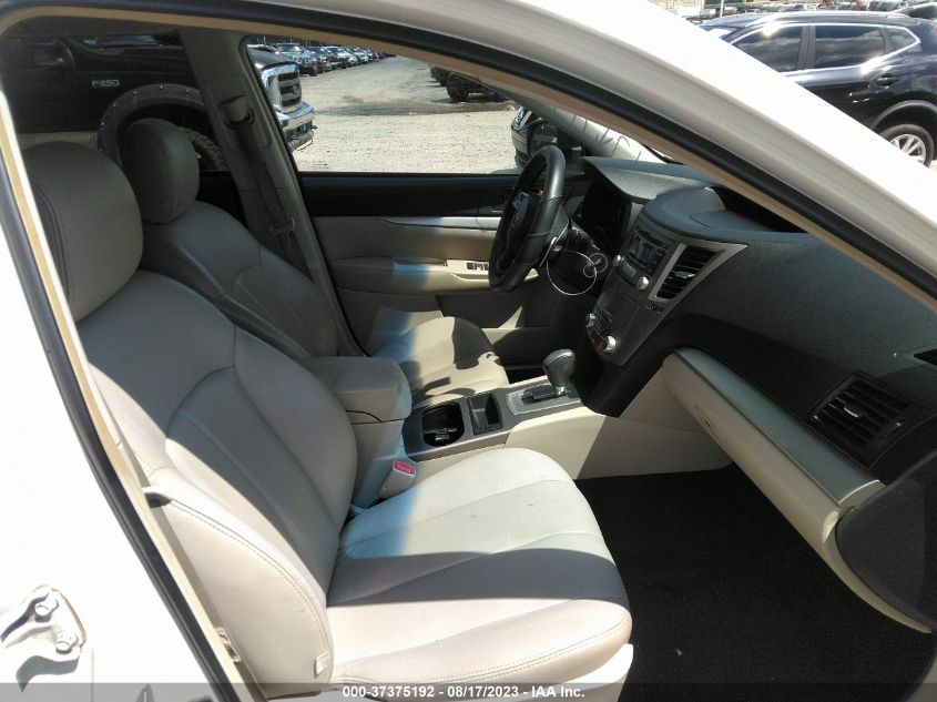 2013 SUBARU OUTBACK 2.5I PREMIUM - 4S4BRCBC6D3302870
