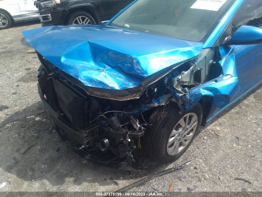 2017 HYUNDAI ELANTRA SE - KMHD74LF7HU208719