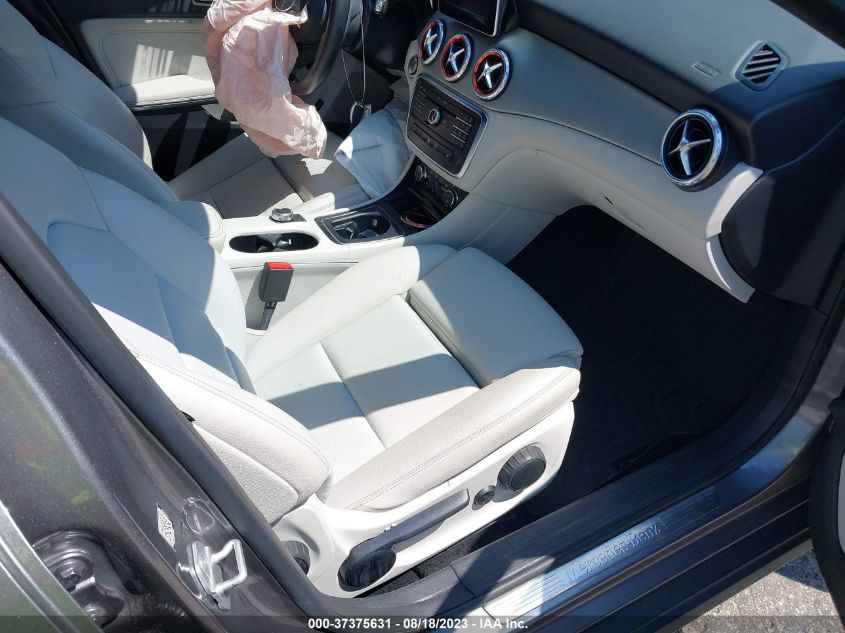 2016 MERCEDES-BENZ GLA 250 WDCTG4EBXGJ258129