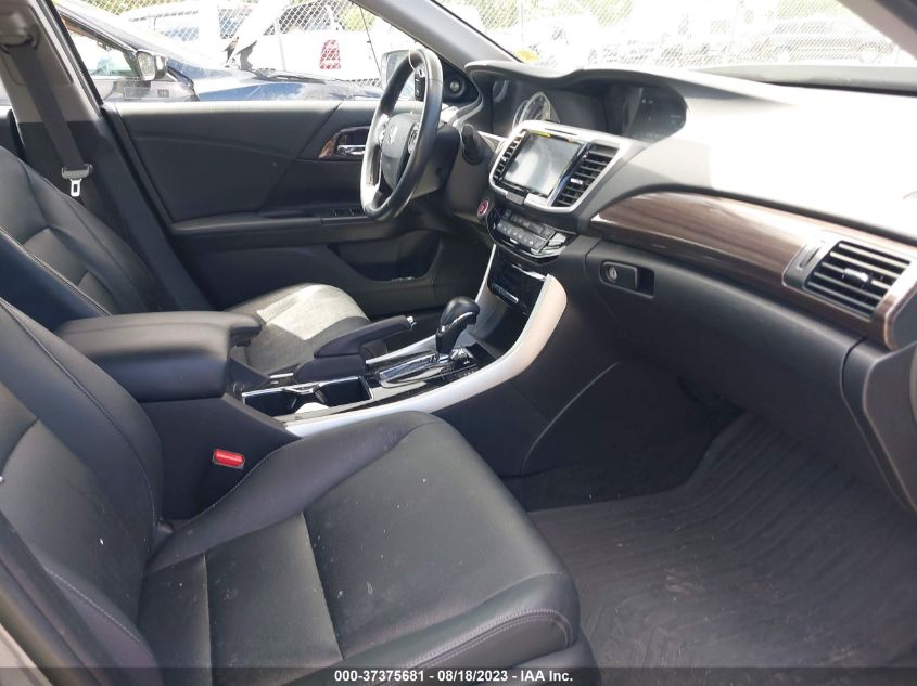 2017 HONDA ACCORD SEDAN EX-L - 1HGCR2F86HA281448