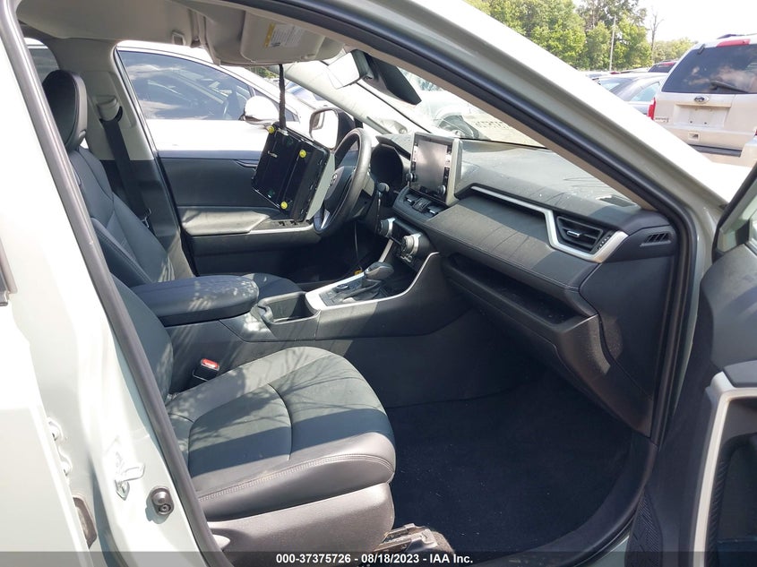 VIN 4T3B6RFV3NU074207 2022 TOYOTA RAV4 HYBRID XLE PREMIUM
