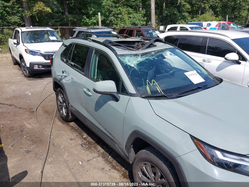 VIN 4T3B6RFV3NU074207 2022 TOYOTA RAV4 HYBRID XLE PREMIUM