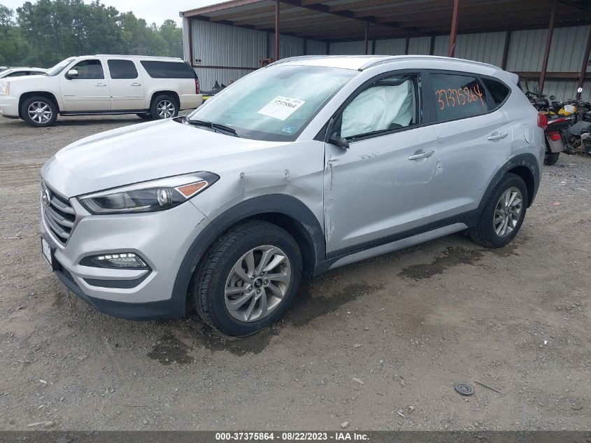 2017 HYUNDAI TUCSON SE - KM8J3CA40HU556114