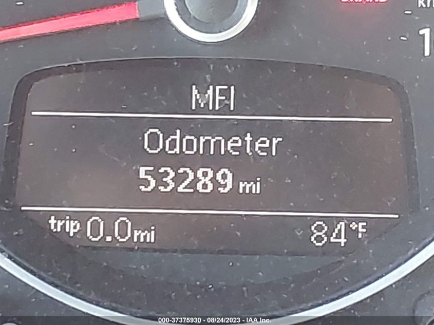 2015 VOLKSWAGEN BEETLE COUPE 1.8T - 3VWJ07AT2FM631051