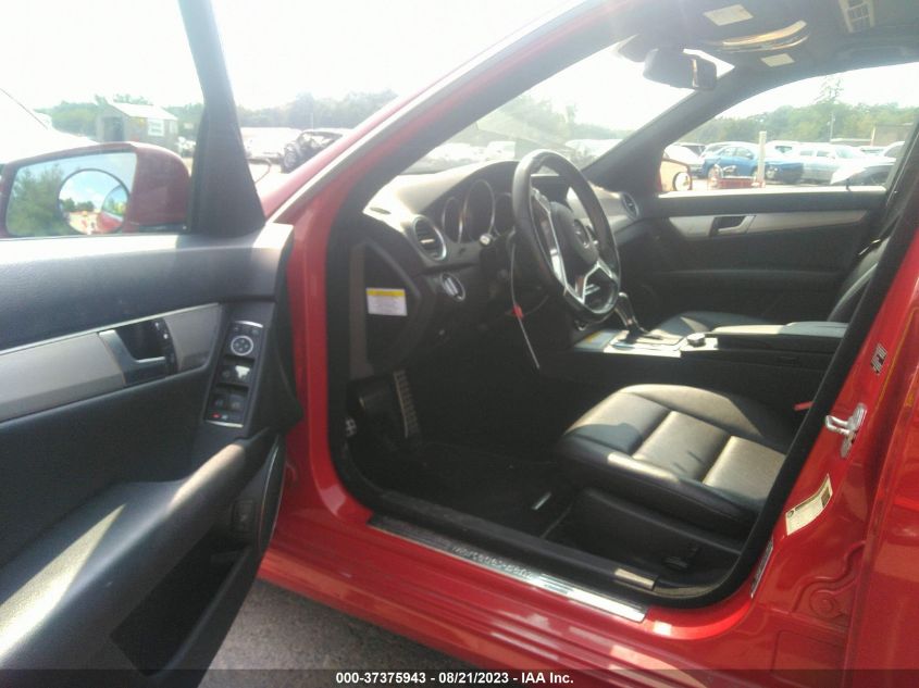 2013 MERCEDES-BENZ C-CLASS C 300 - WDDGF8AB1DR271054