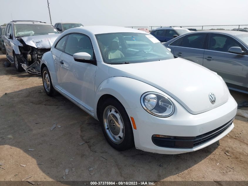 2016 VOLKSWAGEN BEETLE COUPE 1.8T CLASSIC - 3VWF17AT4GM631525