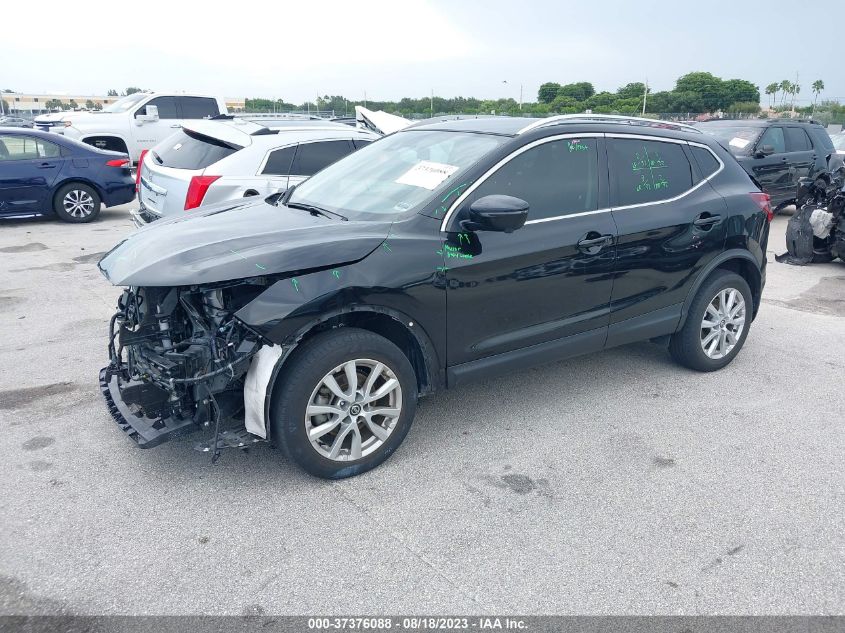 JN1BJ1CV4LW552477 Nissan Rogue Sport S/SV/SL 2