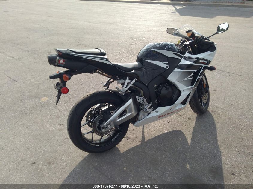 2016 HONDA CBR600 RR - JH2PC40J1GK200512