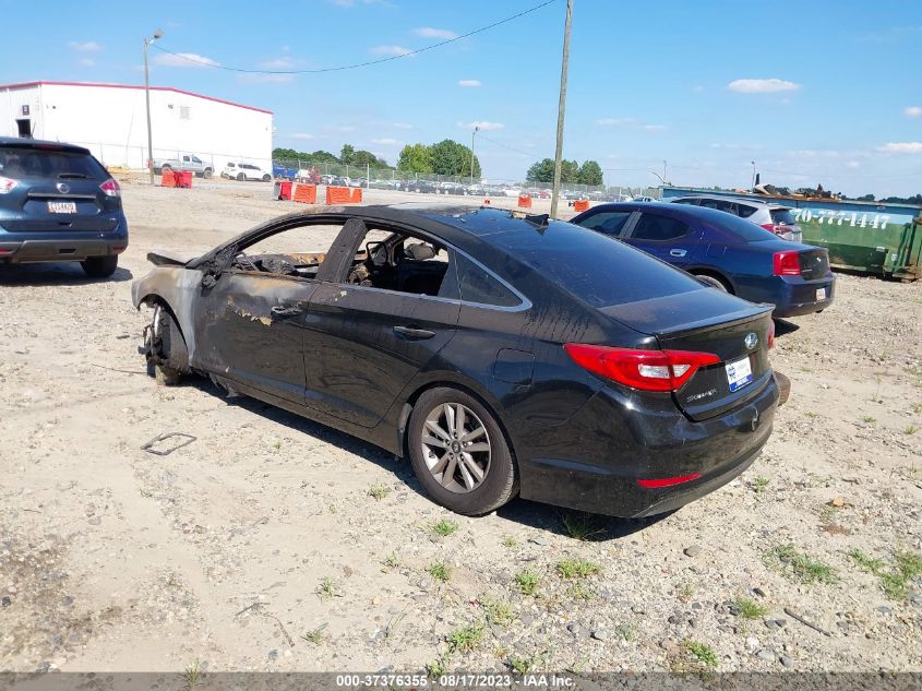 2015 HYUNDAI SONATA 2.4L SE - 5NPE24AF4FH127985