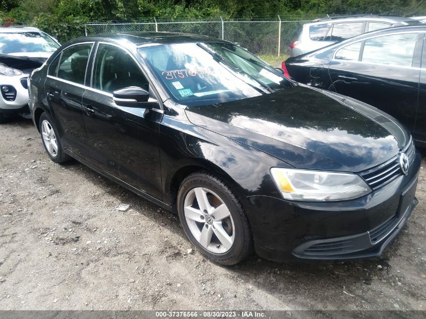 2013 VOLKSWAGEN JETTA SEDAN TDI W/PREMIUM - 3VWLL7AJ1DM381281