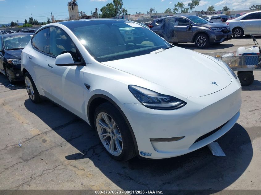 2021 TESLA MODEL Y STANDARD RANGE - 5YJYGDED2MS132511