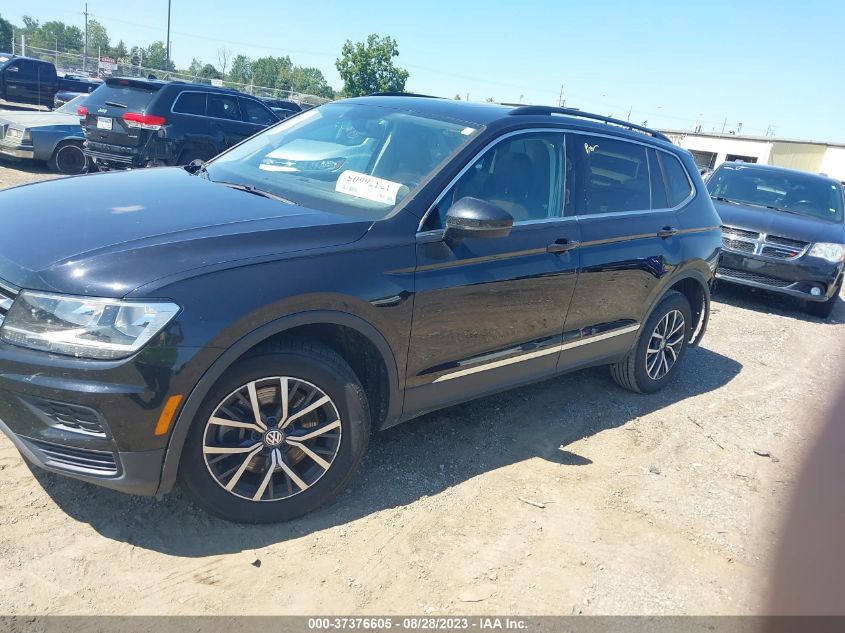 2018 VOLKSWAGEN TIGUAN SEL/SE - 3VV3B7AX6JM075216