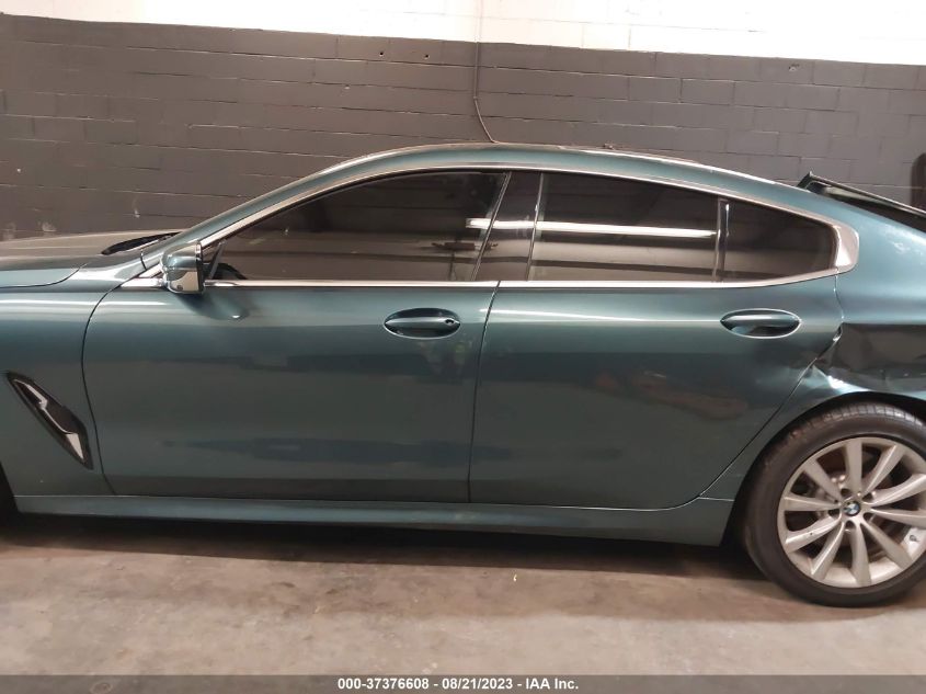 2021 BMW 8 SERIES 840I WBAGV4C09MCF03503