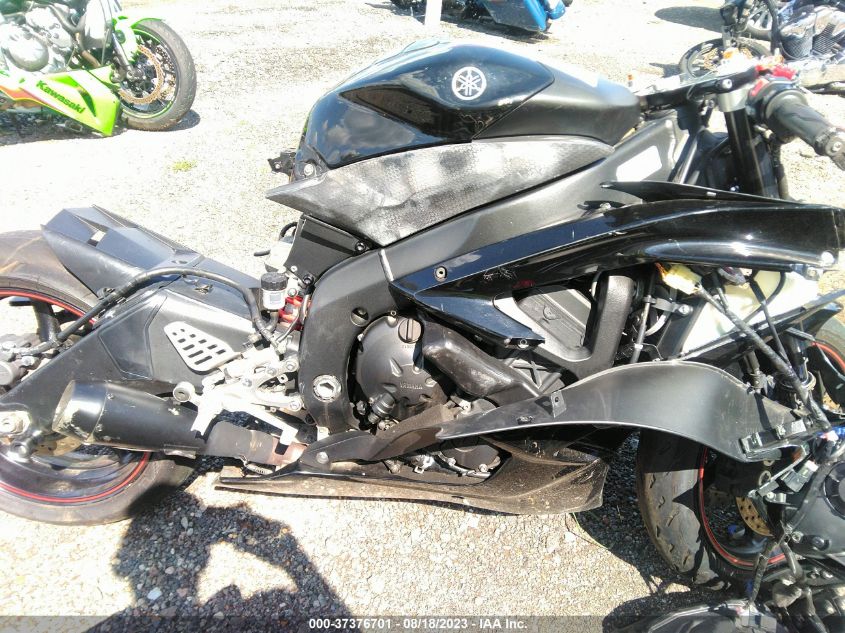 2006 YAMAHA YZFR6 L JYARJ12E56A009732